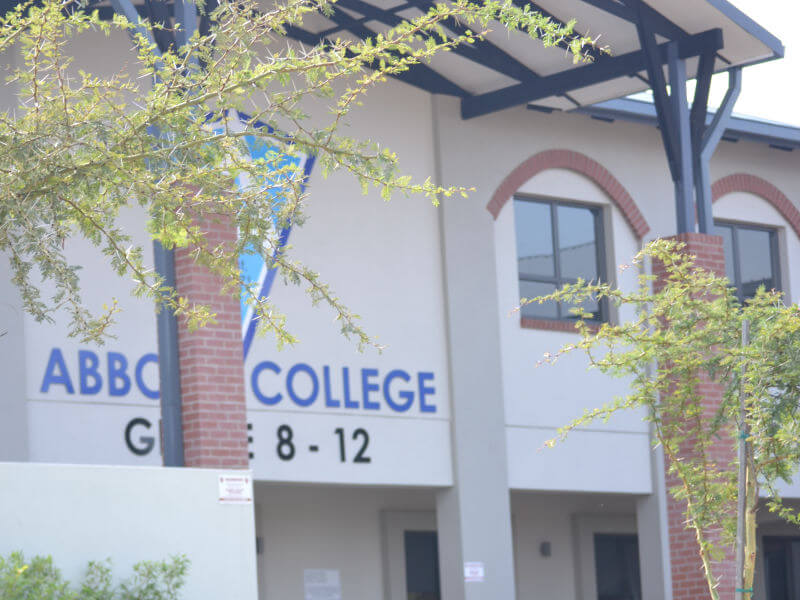 Abbots College